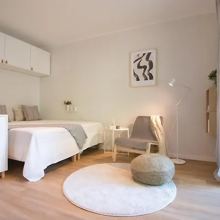 Neues 1-Zimmer-Apartment Im Skandinavischen Design! Zentral In Hamburg!